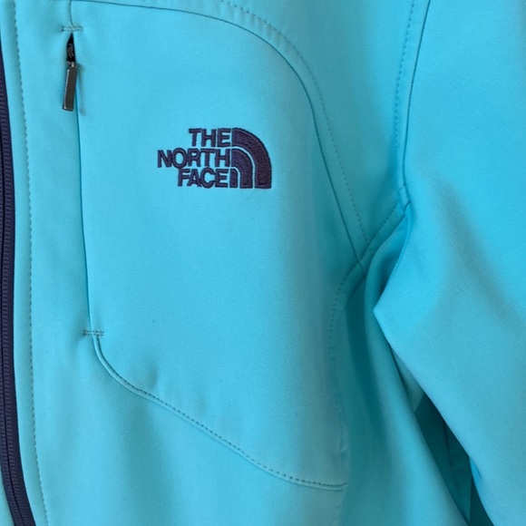 The North Face Jacket…teal ish in color. XL - Picture 2 of 4